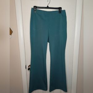 Halara High Waisted Back Pocket Slight Flare Pants Petite Large Duck Green